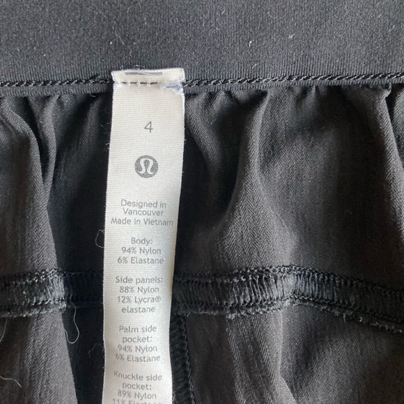 Lululemon Black Strip Two Pockets High Rise Loggers size 4 - Picture 12 of 14